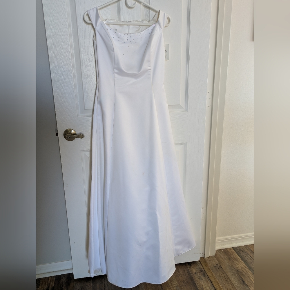 Jessica McClintock Gunne Sax Wedding Dress